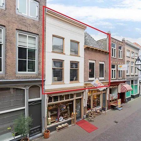 Voorstraat-havenzicht 2de Dordrecht
